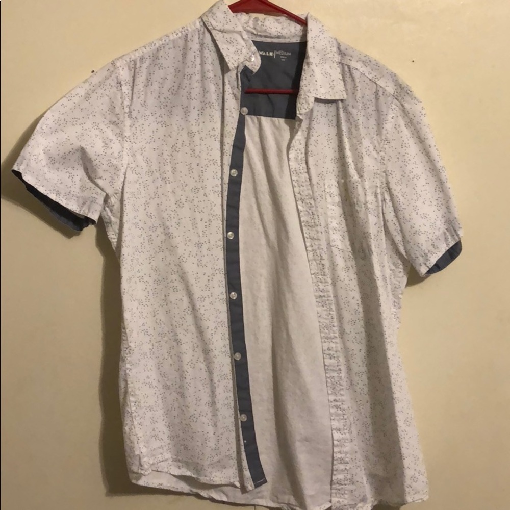 Short sleeve shirt